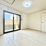 写真は別部屋です (居間)